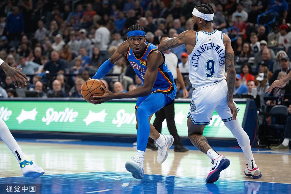 表现出深切 表现出深切